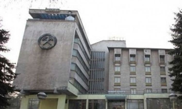 Radnici se u znak protesta zatvorili u hotel "Rudar"