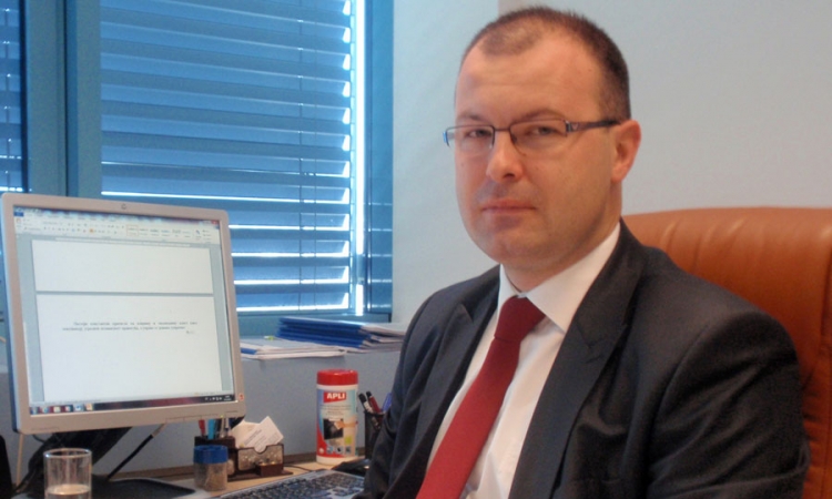 Radulj: Unaprijediti zakonodavstvo o političkim partijama