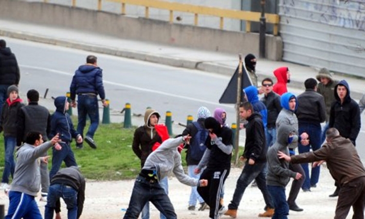 Vlasti u Tirani i Prištini zabrinute zbog demonstracija