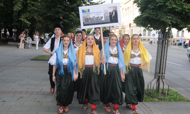 Kozara etno zagrijao srca Banjalučana