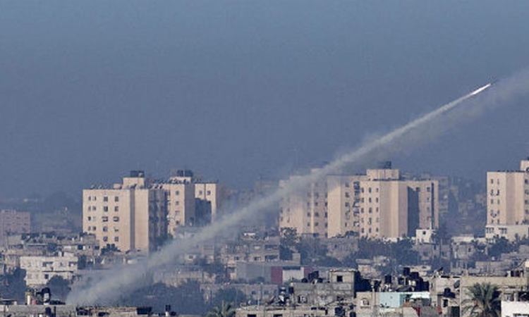 Palestinski militanti granatiraju Tel Aviv