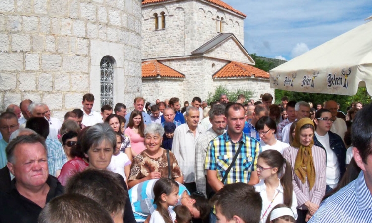 Petropavlov manastir proslavio krsnu slavu