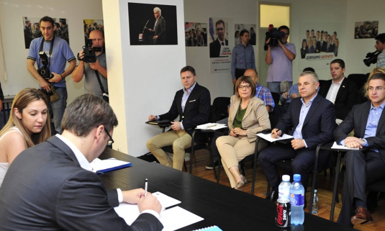 SNS za nastavak reformi