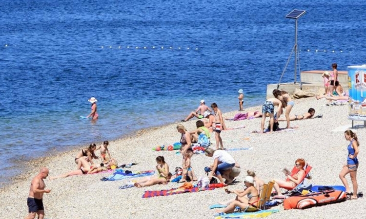Pokušaj otmice dječaka s plaže