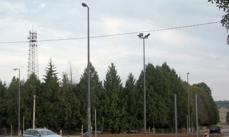 Izgrađen kružni tok u blizini srednjoškolskog centra u Derventi