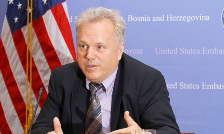 Nikolas Hil: Ne zagovaramo ukidanje entiteta