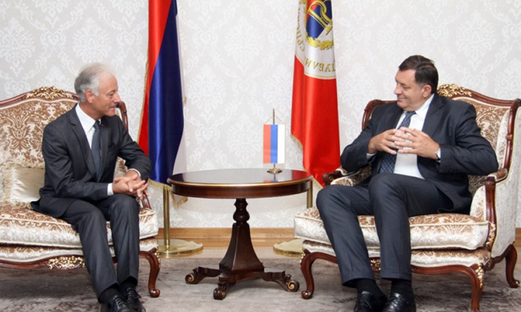 Dodik zahvalan francuskom ambasadoru u BiH