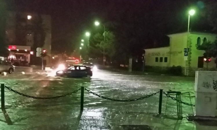 Snažno nevrijeme od Zadra do Splita