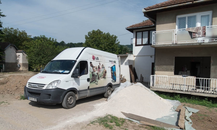LG donirao kućanske aparate ugroženim porodicama u Maglaju i Doboju