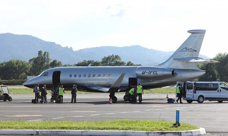 Šumaherova supruga prodaje avion