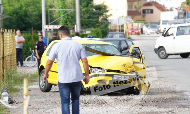 Tast i zet poginuli u saobraćajnoj nesreći u Trnu