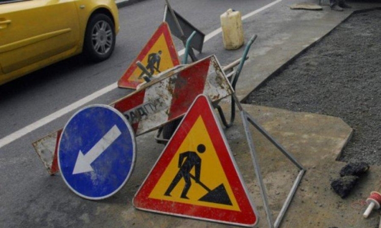 Obustava saobraćaja u Ulici Ive Andrića