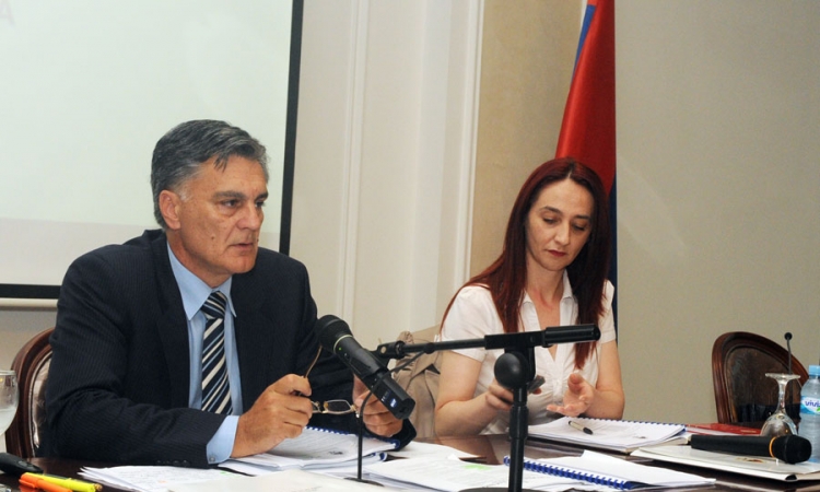 Stanari otvorili pitanje razvoja opština u RS