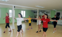Ljetni raspust provode u plesu