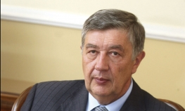 Radmanović: Problem nisu bezbjednosne službe već političari