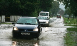 Poplave i klizišta u Hrvatskoj, u Petrinji vanredna situacija