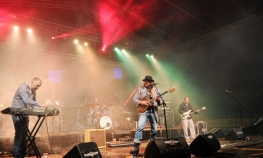Rambo Amadeus zapalio Kastel