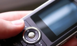 Uznemiravao telefonom policiju i hitnu, pa napao policajca