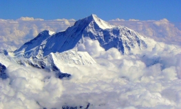 Popnite se u papučama na Mont Everest
