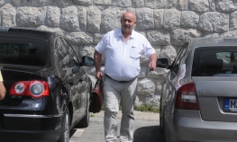 Škeljić nezakonito "srezao" plate