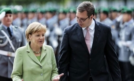 Vučić: Merkelova zna da Srbija ima čvrstu politiku