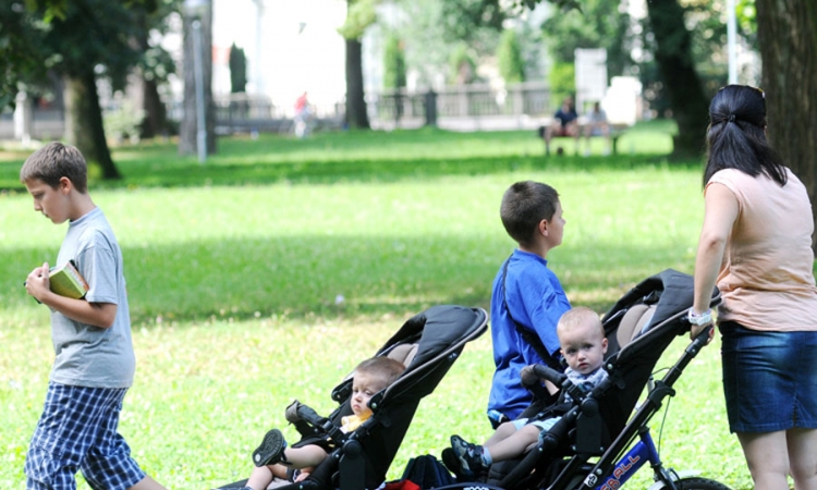 "Dru­že­nje bli­za­na­ca" preraslo u tra­di­ci­ju Banjaluke