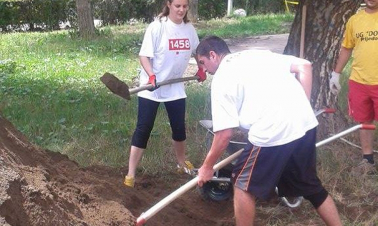 Solidarnost na djelu: Volonterski rad i pozivi na 1458