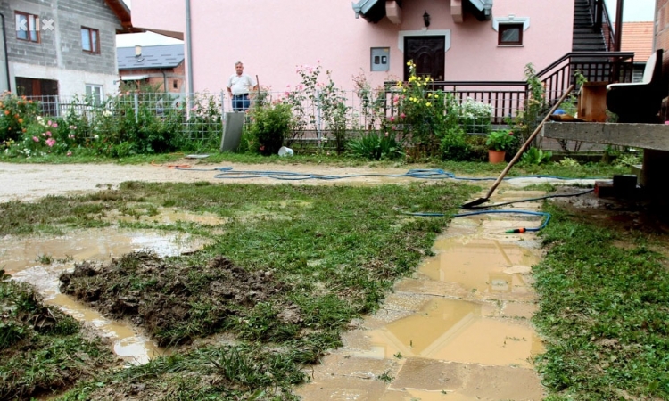 Stanovnici Blažuja i Rakovice: Nemamo više snage