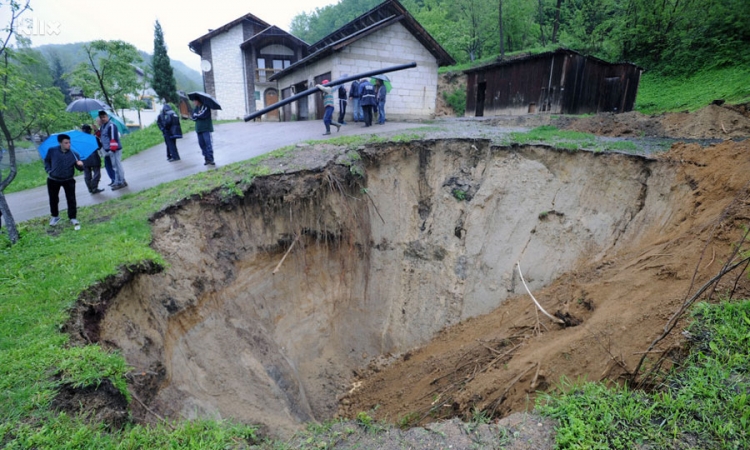 Klizišta nova prijetnja za Doboj i Tuzlu