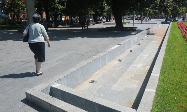 "Presušila" voda u parku "Petar Kočić"