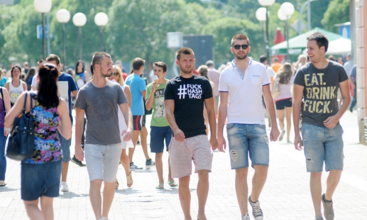 U svom stanu tek pet odsto mladih