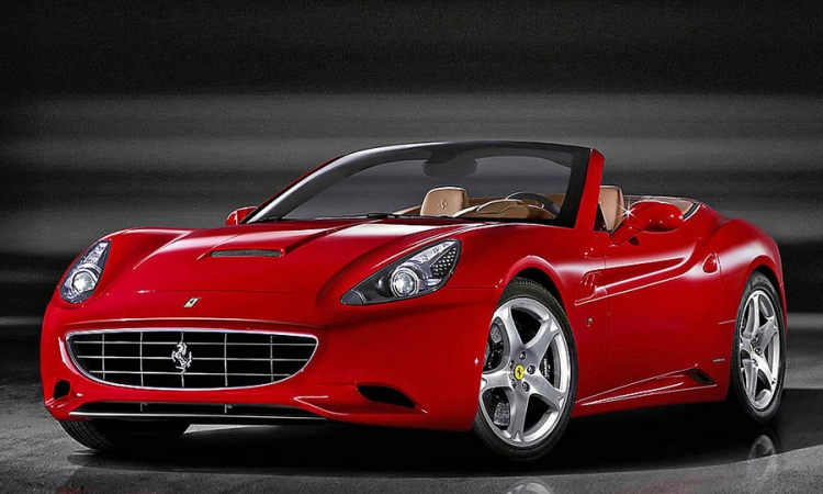 Fetel kupio ocu ferari