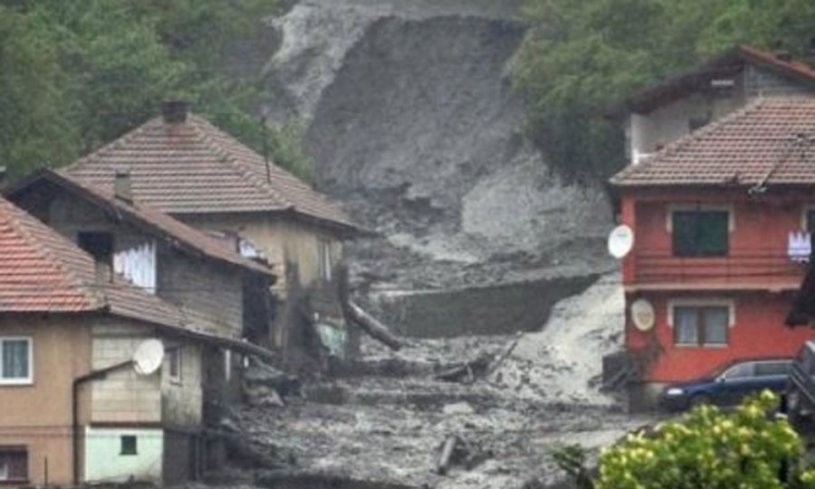 Uklanjaju se posljedice poplava u FBiH