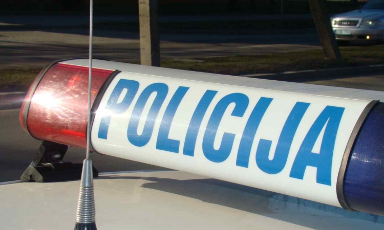 U saobraćajnoj nezgodi povrijeđena četiri lica