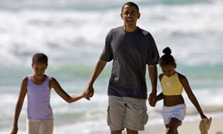 Obama misteriozno prekida odmor