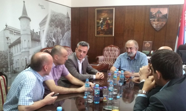 Tadić: Solidarni rad građana kao orijentir
