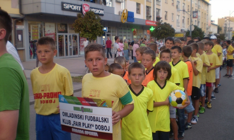Doboj u znaku rukometa