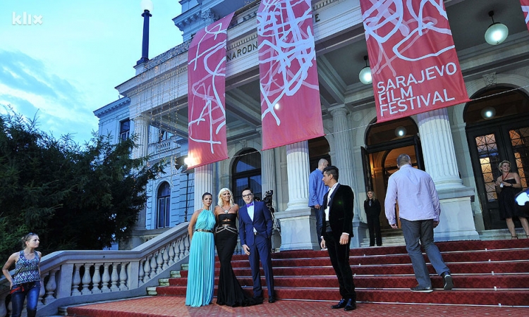 Jelena Karleuša i pobjednički selfie za kraj SFF-a