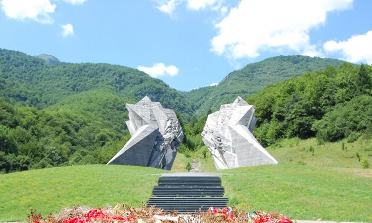 Sve više turista na Sutjesci    