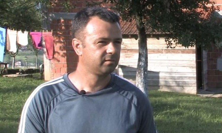 Režući drva motorkom prerezao bombu