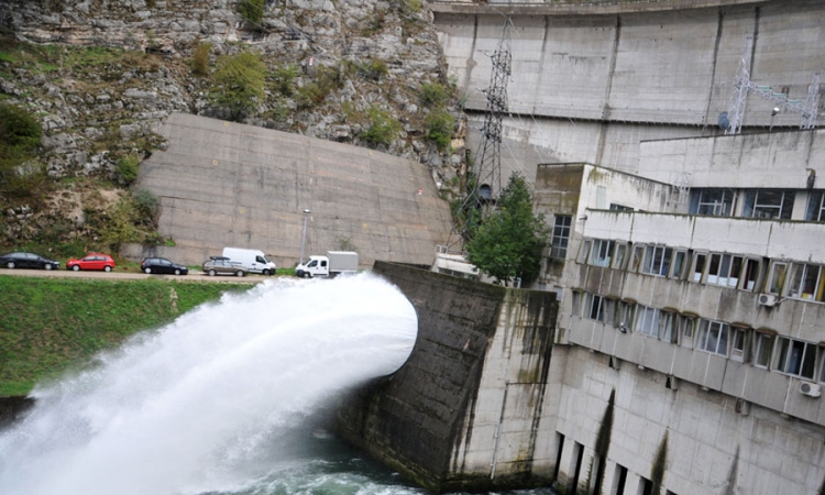 Poplave omele proizvodnju struje u RS