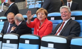 Putin mrsi konce Mrkelovoj i Gauku?