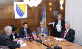 Pod lupom finansijsko poslovanje stranaka