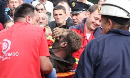 Izvlačenje stradalih rudara tokom popodneva  