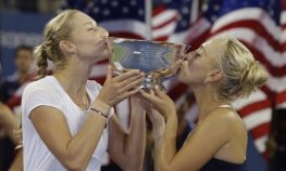 Makarova i Vesnina najbolje u dublu