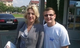 Knjiga za premijerku