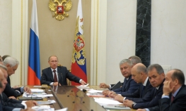 Putin: Zapad koristi krizu u Ukrajini da vrati NATO u život