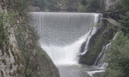 Pobjegao iz bolnice, pa skočio u ledenu Đetinju