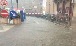Kiša za pola sata potopila Šibenik