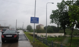 U zapadnim krajevima klizišta i izlivanje rijeka